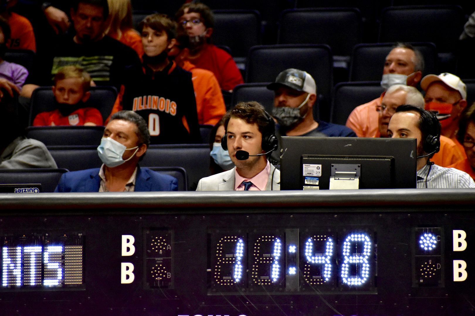 Photos: Illinois hosts St. Francis in season-opening exhibition